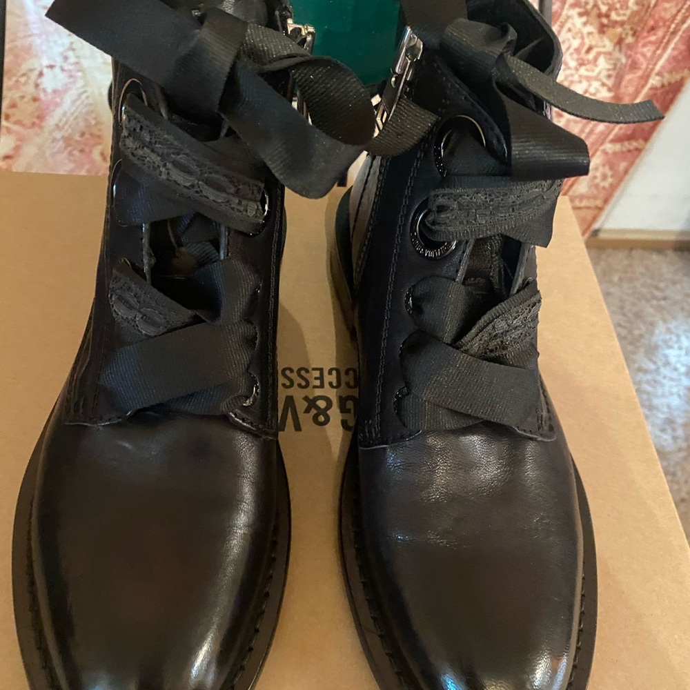 Zadig & Voltaire New in Box Black Lace Up Boots with Gothic punk beauties Sz 38